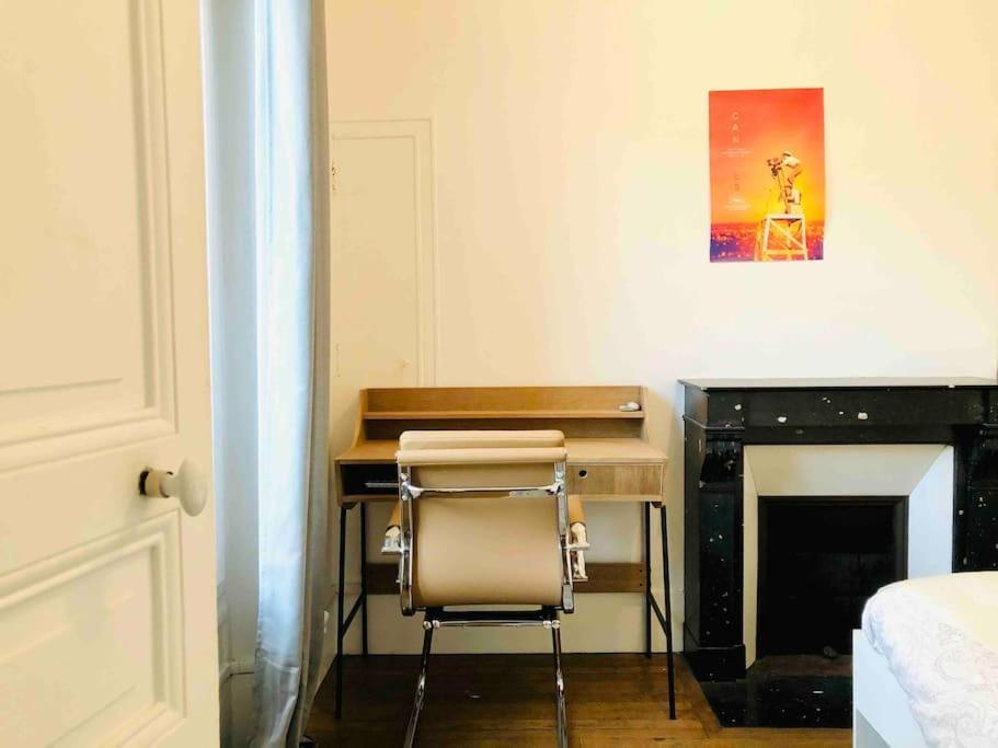 Charmant Appartement Entier A Montmartre Pour 4 باريس المظهر الخارجي الصورة